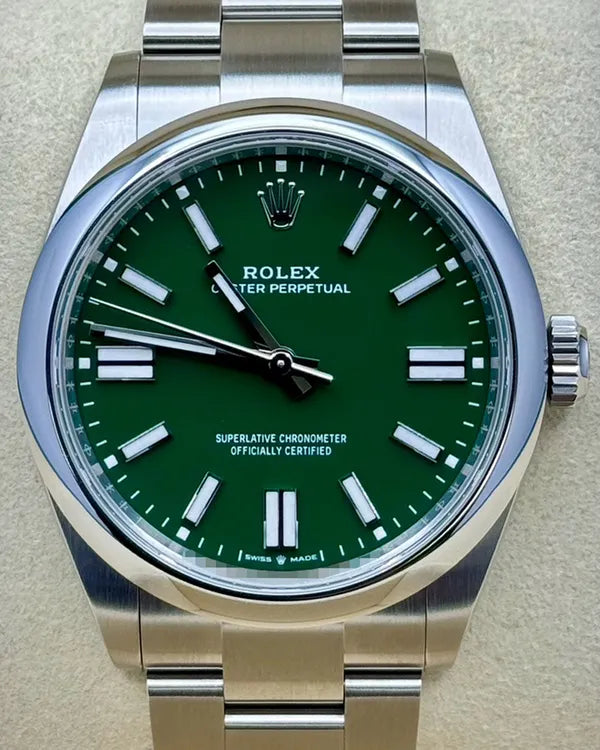 2025 Rolex Oyster Perpetual 41MM Green Dial Oyster Bracelet (124300)