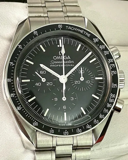 2021 Omega Speedmaster Professional Moonwatch 42MM Black Dial Steel Bracelet (310.30.42.50.01.001)