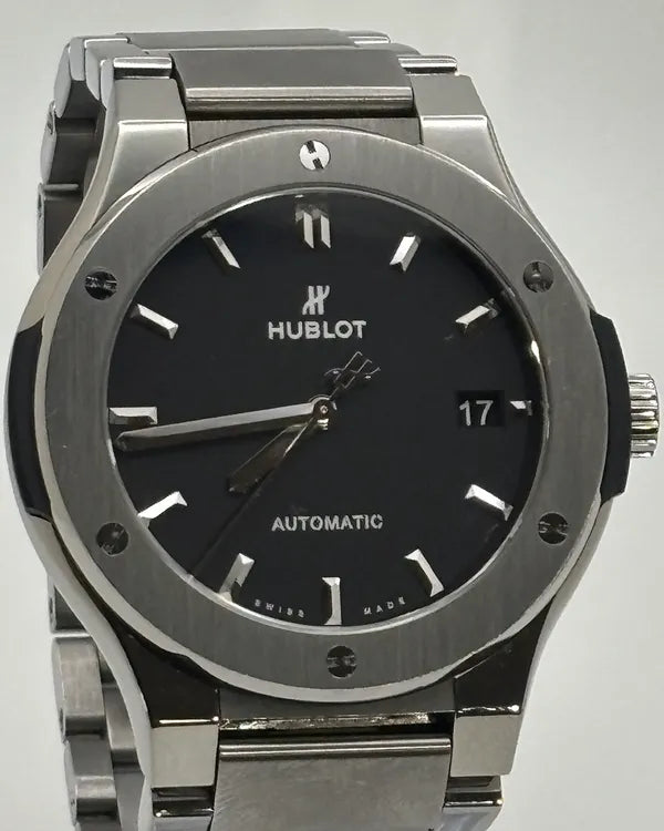 Hublot Classic Fusion 45MM Black Dial Titanium Bracelet (510.NX.1170.NX)