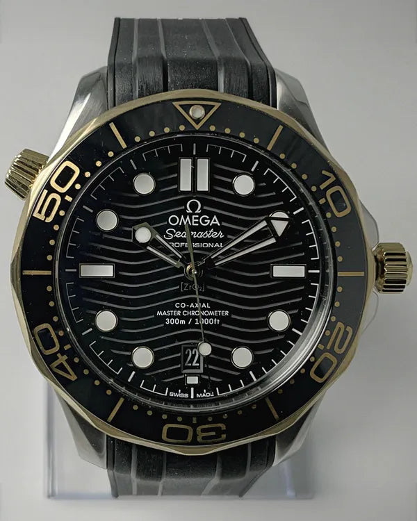Omega Seamaster Diver 300M 42MM Black Dial Rubber Strap (210.22.42.20.01.001)