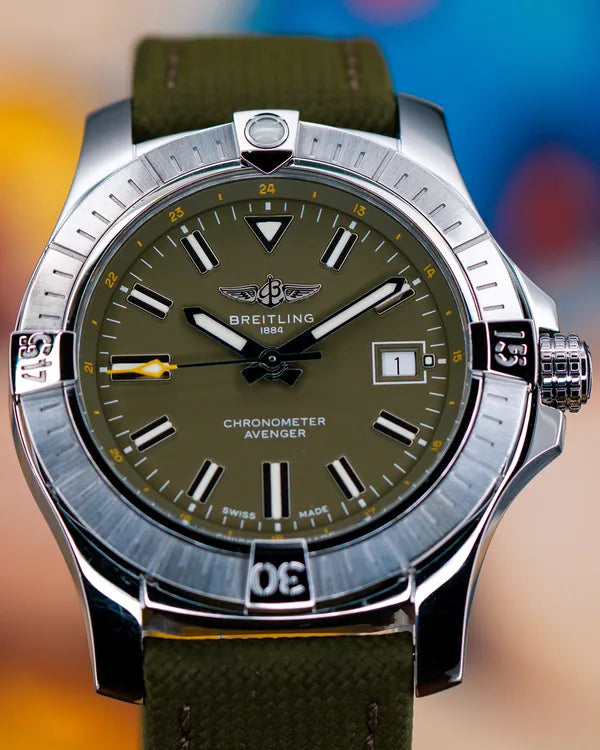 Breitling Avenger (A17318101L1X1)