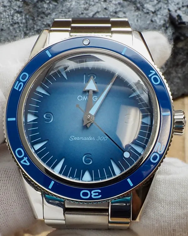 Omega Seamaster 300 (234.30.41.21.03.002)