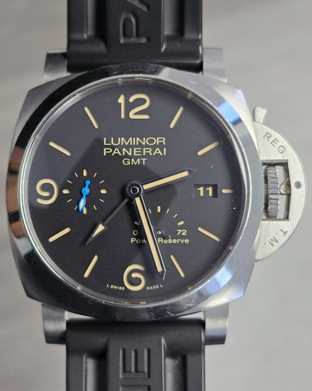 2018 Panerai Luminor GMT 1950 3 Days 44MM Black Dial Rubber Strap (PAM01321)