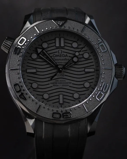 2023 Omega Seamaster Diver 300M "Black Black" 43.5MM Black Dial Rubber Strap (210.92.44.20.01.003)