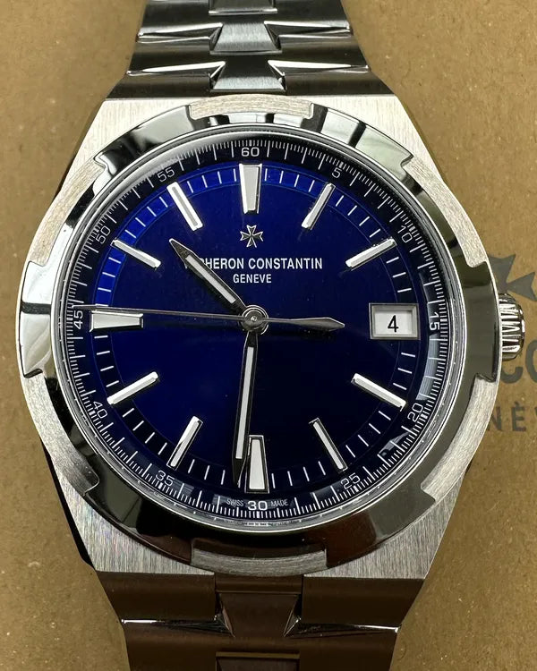 Vacheron Constantin Overseas (4520V/210A-B128)