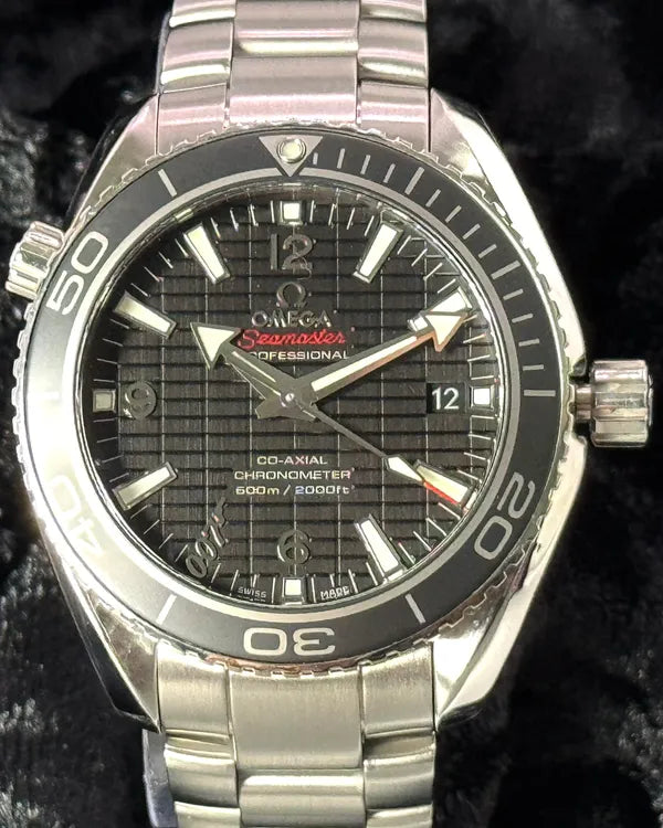 Omega Seamaster Planet Ocean 600M "Skyfall" L.E. 42MM Black Dial Steel Bracelet (232.30.42.21.01.004)