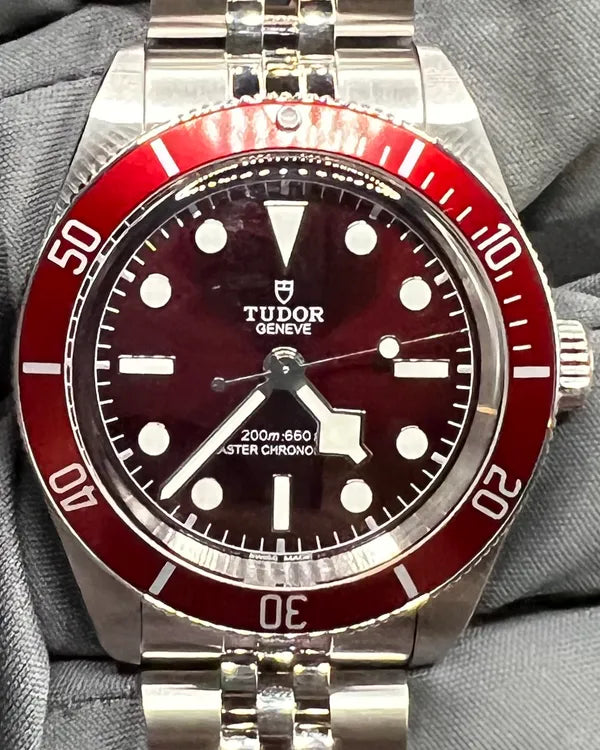 Tudor Black Bay (M7939A1A0RU-0001)