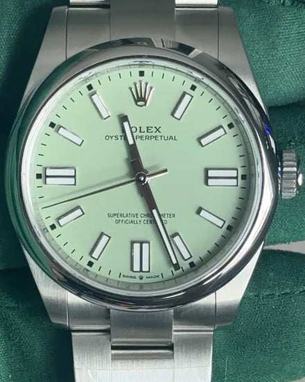 2025 Rolex Oyster Perpetual 41MM Pistachio Dial Oyster Bracelet (134300)