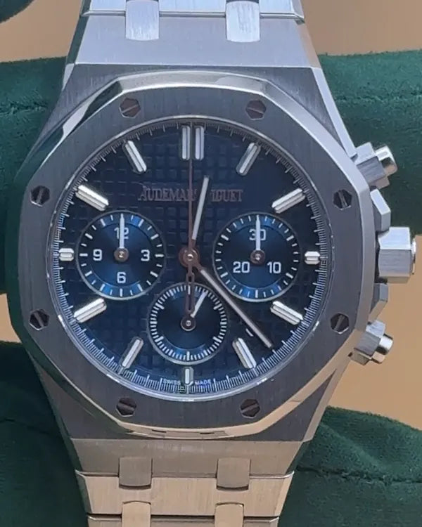 Audemars Piguet Royal Oak (26715ST.OO.1356ST.02)