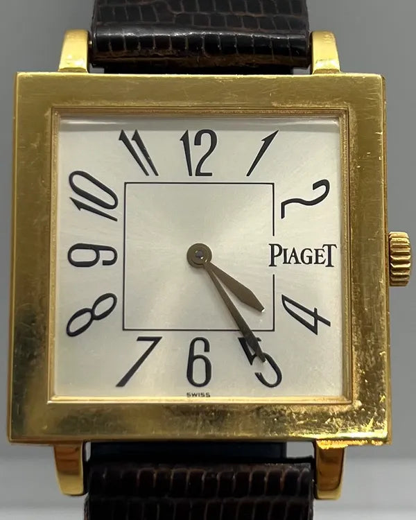 No Reserve - Piaget Altiplano 30MM Quartz Silver Dial Leather Strap (50930)