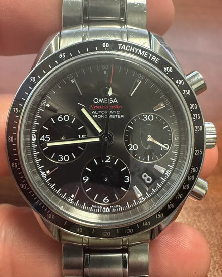 2012 Omega Speedmaster Date 40MM Grey Dial Steel Bracelet (323.30.40.40.06.001)