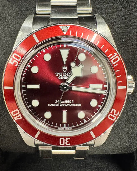 No Reserve - 2025 Tudor Black Bay '58 39MM Red Dial Steel Bracelet (7939A1A0RU)