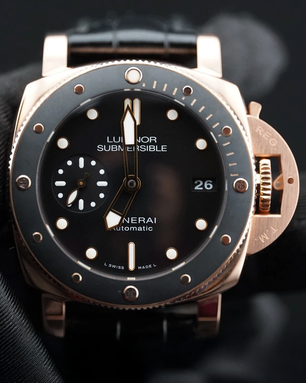 Panerai Submersible 1950 3 Days 42MM Black Dial Leather Strap (PAM00684)