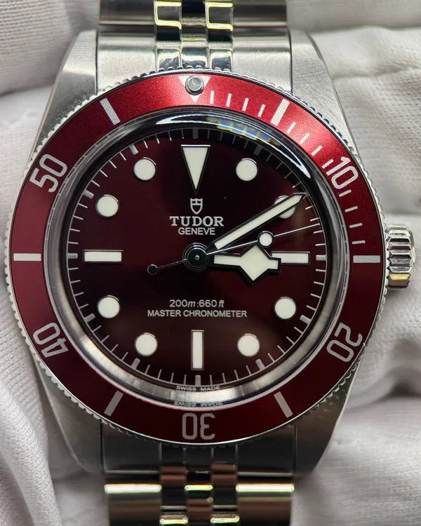 No Reserve - 2025 Tudor Black Bay '58 39MM Red Dial Steel Bracelet (7939A1A0RU)