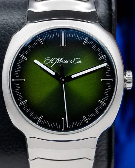 2021 H. Moser & Cie Streamliner Centre Seconds 40MM Green Dial Steel Bracelet (6200-1200)