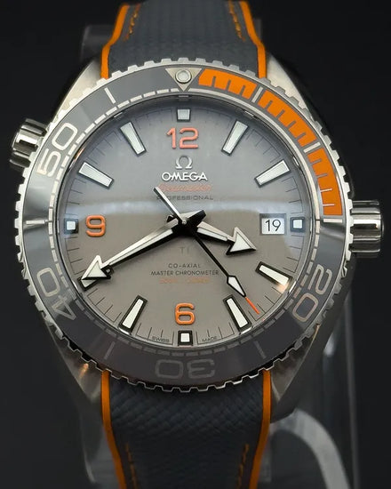 2018 Omega Seamaster Planet Ocean 600M 43.5MM Grey Dial Rubber Strap (215.92.44.21.99.001)