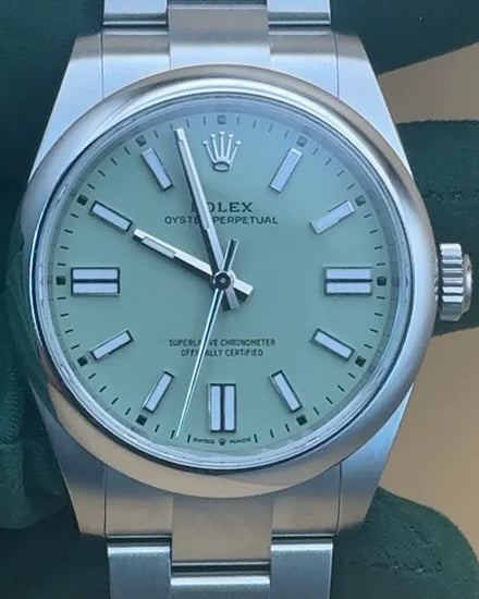 2025 Rolex Oyster Perpetual 41MM Pistachio Dial Oyster Bracelet (134300)