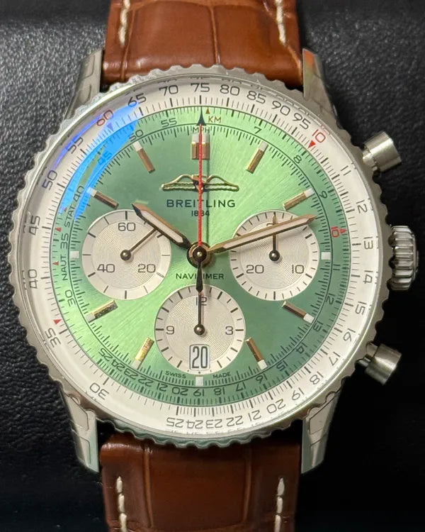 Breitling Navitimer (AB0139211L1P1)