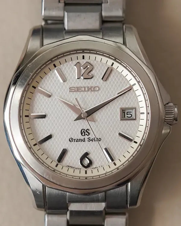 Grand Seiko Historical GS 39MM Quartz White Dial Steel Bracelet (SBGX033)