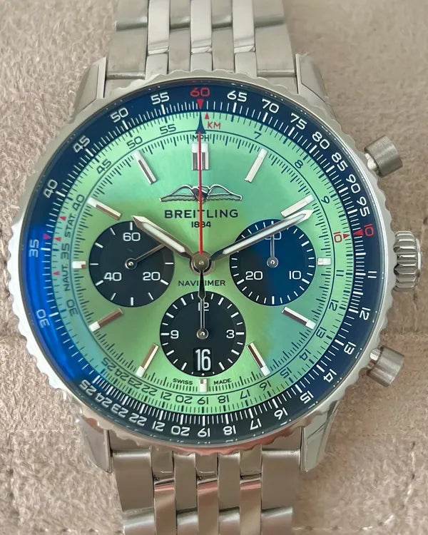 2024 Breitling Navitimer 1 B01 Chronograph 43MM Green Dial Steel Bracelet (AB0138241L1A1)