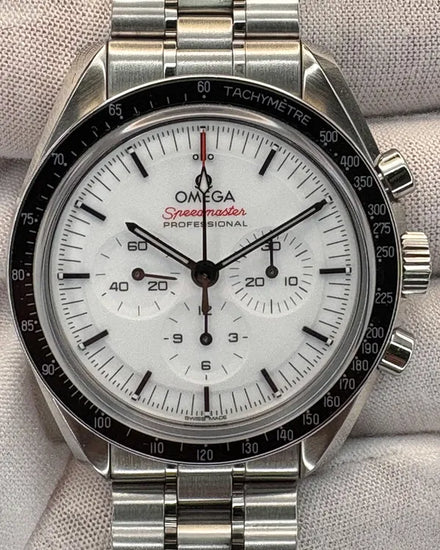 2024 Omega Speedmaster Professional Moonwatch 42MM White Dial Steel Bracelet (310.30.42.50.04.001)