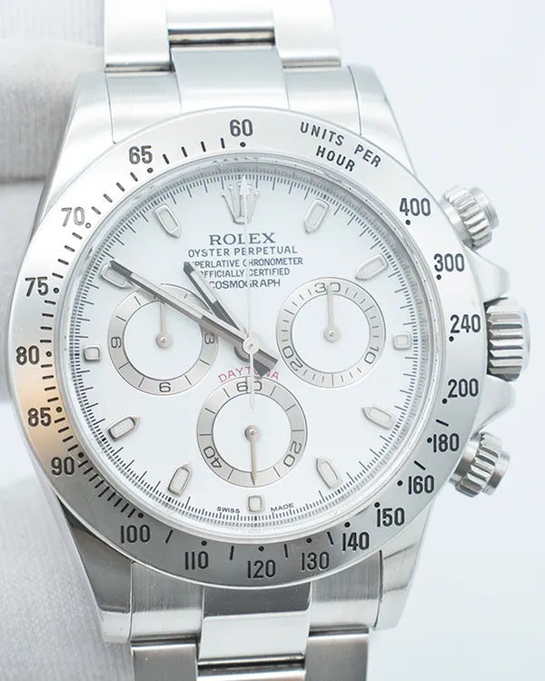 Rolex Cosmograph Daytona 40MM White Dial Oyster Bracelet (116520)