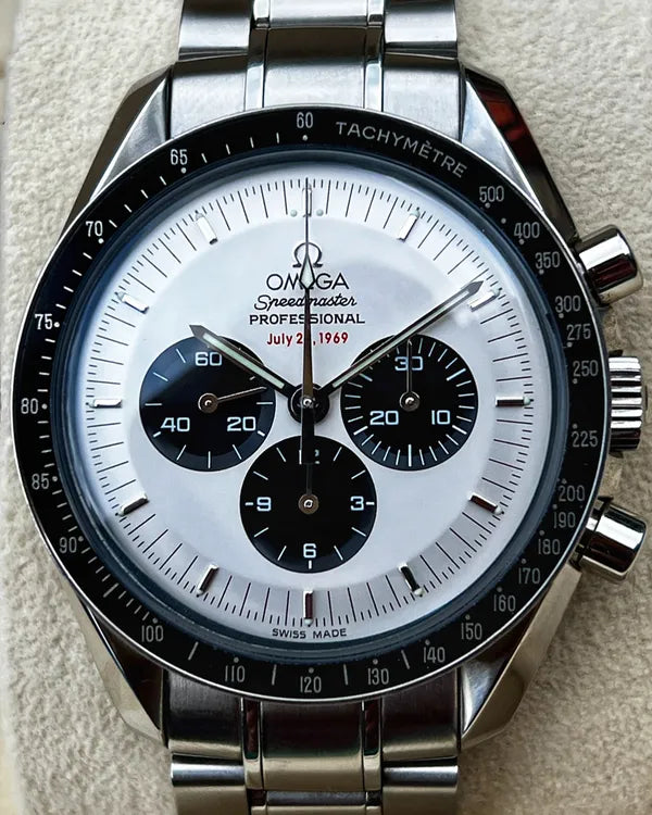 Omega Speedmaster Professional Moonwatch 35th Anniversary Apollo 11 L.E. 42MM White Dial Steel Bracelet (3569.31.00)