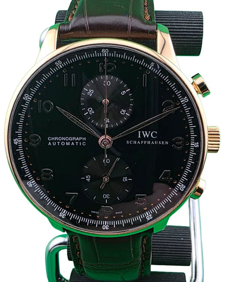 2004 IWC Schaffhausen Portugieser Chronograph 40.9MM Black Dial Leather Strap (IW371415)