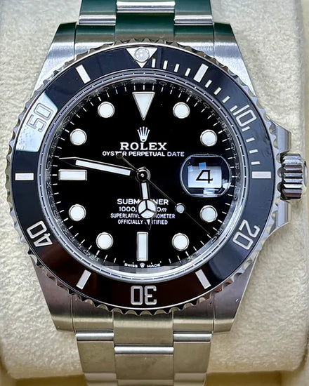Rolex Submariner Date 41MM Black Dial Oyster Bracelet (126610LN)