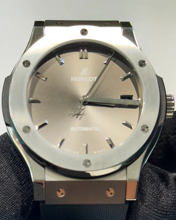 2025 Hublot Classic Fusion 45MM Grey Dial Rubber Strap (511.NX.7071.RX)