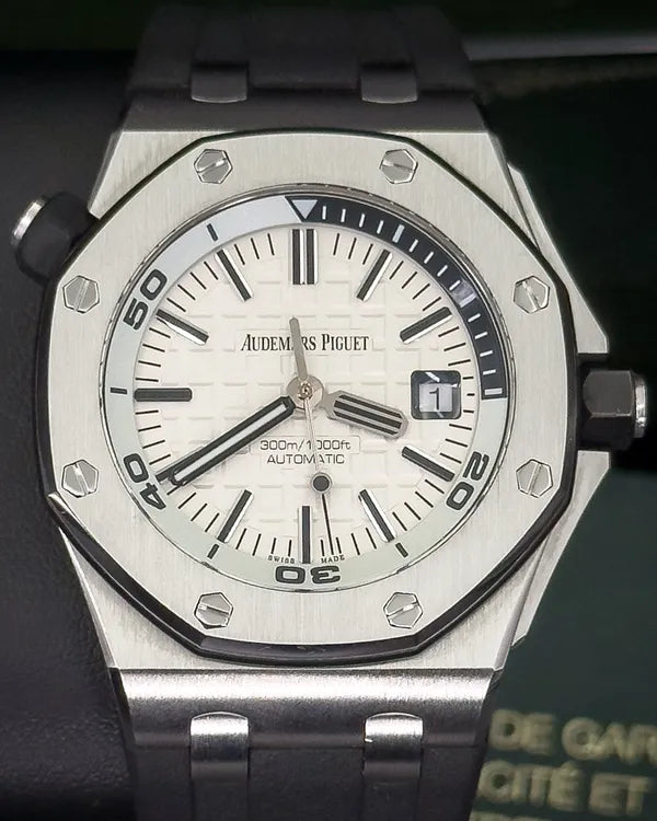 2015 Audemars Piguet Royal Oak Offshore Diver 42MM White Dial Rubber Strap (15710ST.OO.A002CA.02)