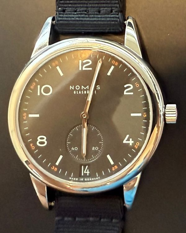 NOMOS Glashutte Club Automatic Date Dunkel 41.5MM Black Dial Textile Strap (774)