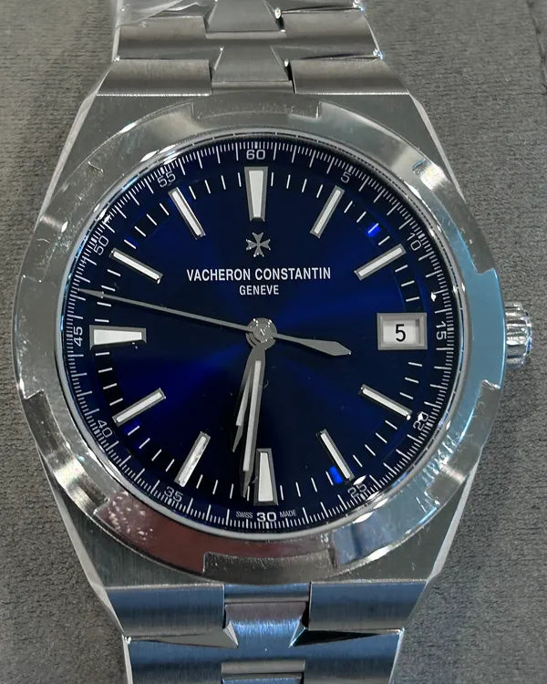 2025 Vacheron Constantin Overseas 41MM Blue Dial Steel Bracelet (4520V/210A-B128)