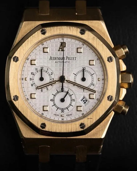 2003 Audemars Piguet Royal Oak Chronograph 39MM Silver Dial Rubber Strap (26022BA.OO.D088CR.01)
