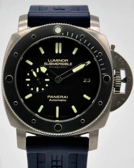 2016 Panerai Submersible 1950 3 Days 47MM Black Dial Rubber Strap (PAM00389)