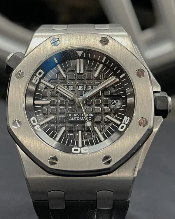 2011 Audemars Piguet Royal Oak Offshore Diver 42MM Black Dial Rubber Strap (15703ST.OO.A002CA.01)