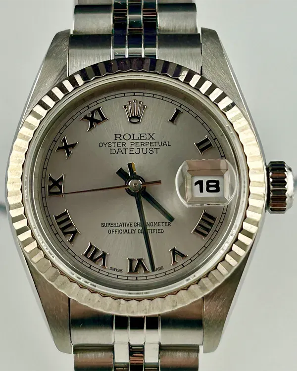 1997 Rolex Lady-Datejust 26MM Silver Dial Steel Bracelet (69174)