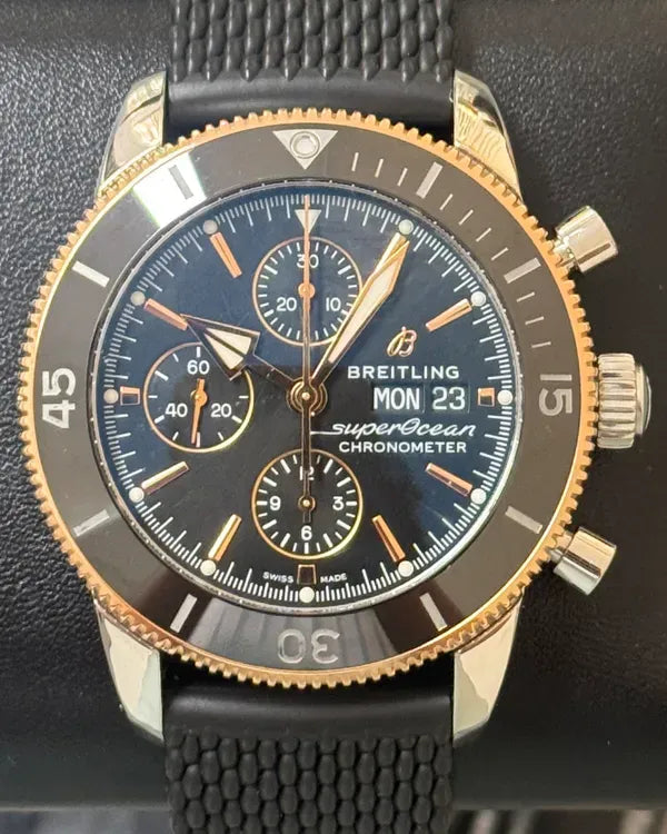 2018 Breitling Superocean Heritage Chronograph 44MM Black Dial Rubber Strap (U13313)