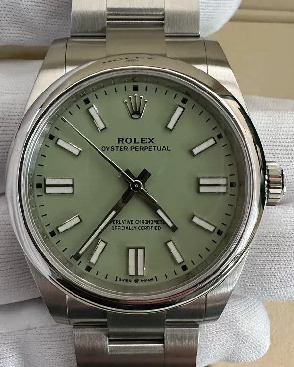 2025 Rolex Oyster Perpetual 41MM Pistachio Dial Oyster Bracelet (134300)