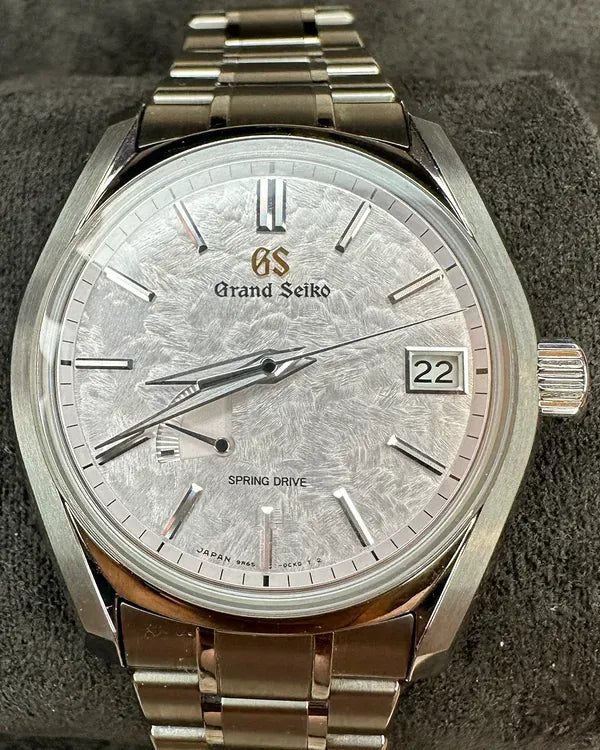 2023 Grand Seiko Heritage "Shunbun" 40MM Pink Dial Titanium Bracelet (SBGA413G)