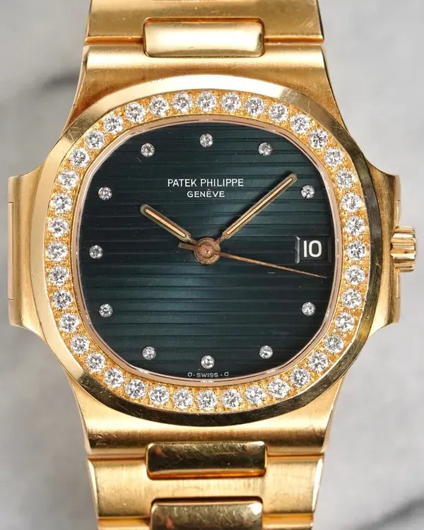 Patek Philippe Nautilus 37MM Blue Dial Yellow Gold Bracelet (3800J)