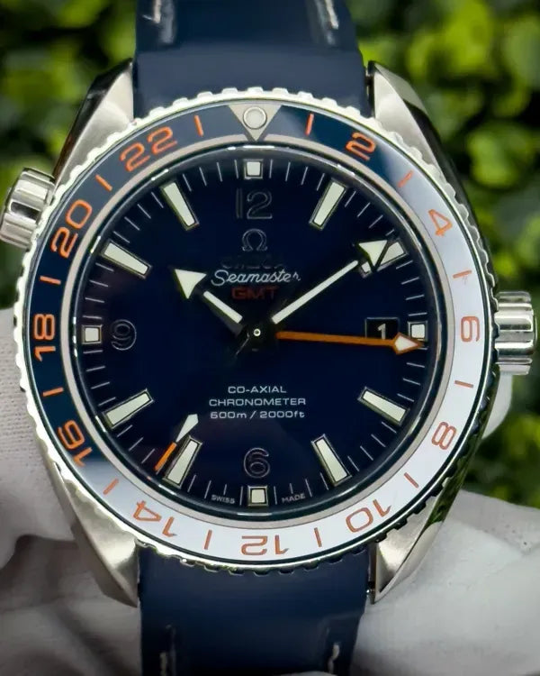 2018 Omega Seamaster Planet Ocean "GoodPlanet" 600M 43.5MM Blue Dial Rubber Strap (232.32.44.22.03.001)