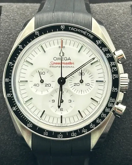 2024 Omega Speedmaster Professional Moonwatch 42MM White Dial Rubber Strap (310.32.42.50.04.001)