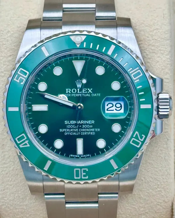 Rolex Submariner (116610LV)