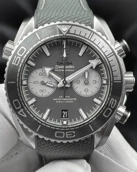 Omega Seamaster Planet Ocean 600M 45.5MM Grey Dial Rubber Strap (215.32.46.51.01.004)
