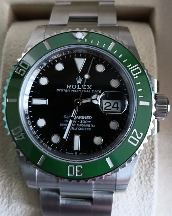Rolex Submariner (126610LV)