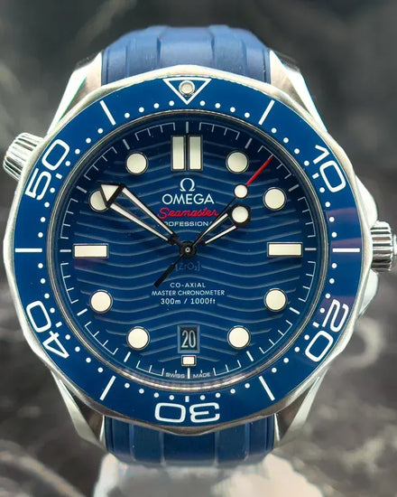 2022 Omega Seamaster Diver 300M 42MM Blue Dial Rubber Strap (210.32.42.20.03.001)