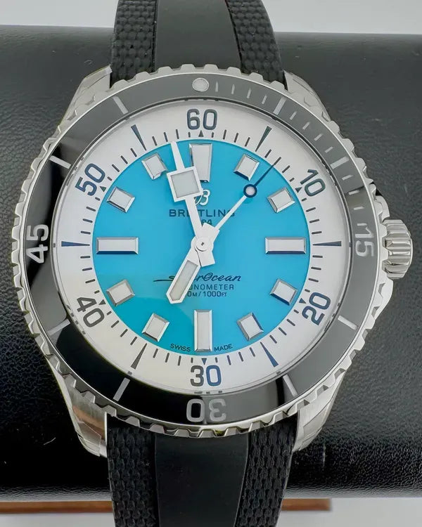 Breitling Superocean (A17376)