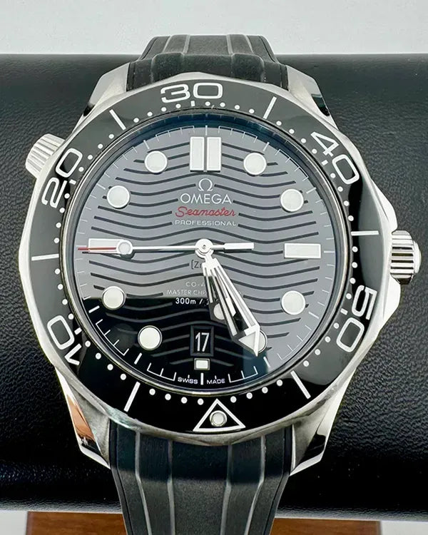 Omega Seamaster 300 (210.32.42.20.01.001)