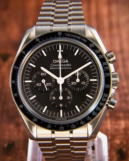 2022 Omega Speedmaster Professional Moonwatch 42MM Black Dial Steel Bracelet (310.30.42.50.01.002)
